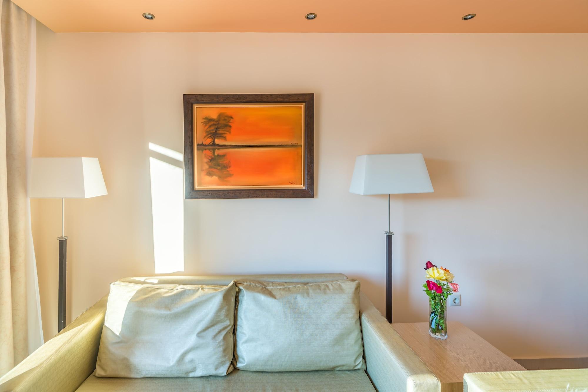 Ai Yannis Suites And Apartments Hotel Mármaron Esterno foto