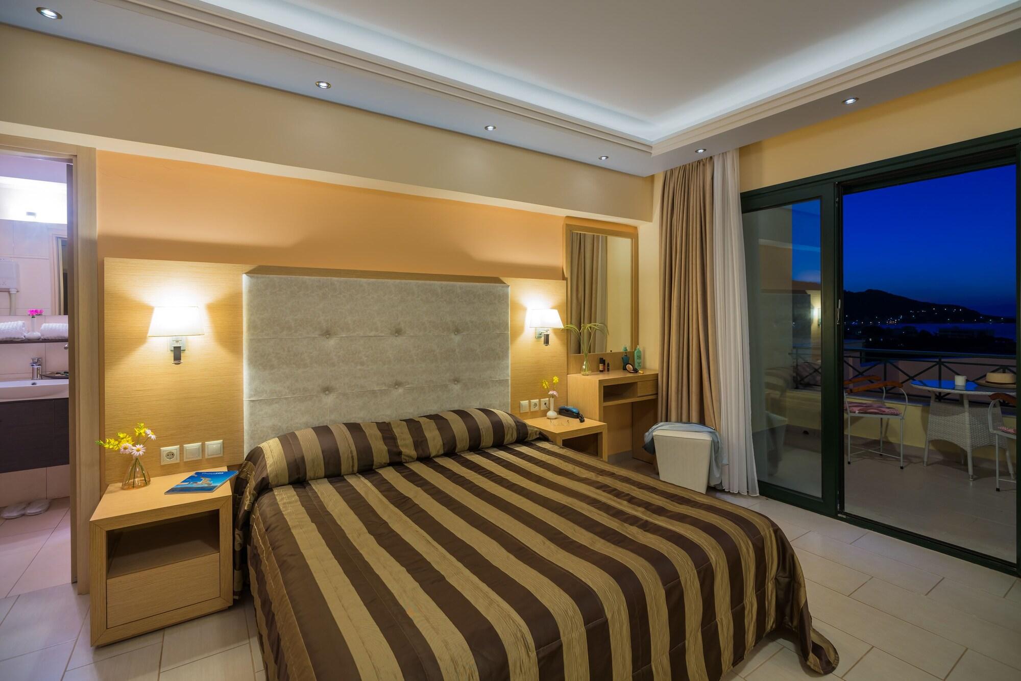 Ai Yannis Suites And Apartments Hotel Mármaron Esterno foto